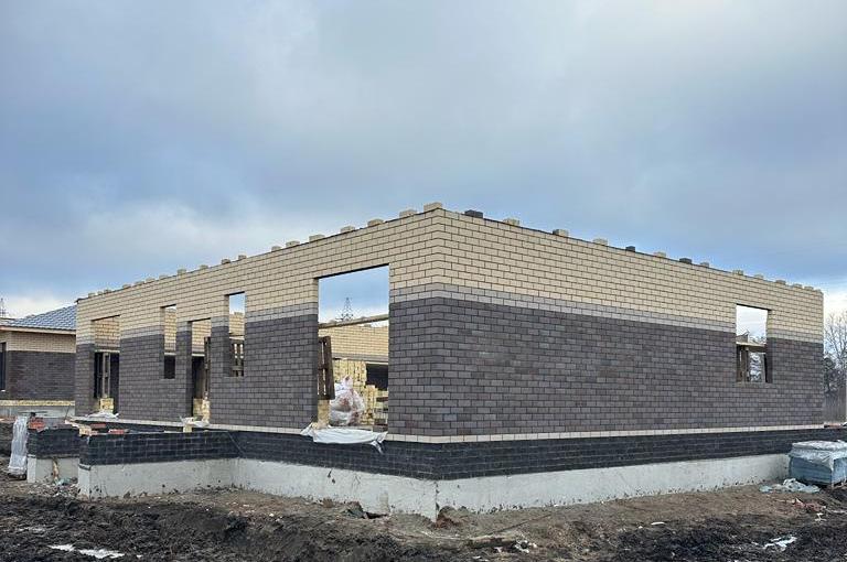 Белебеевский кирпич лицевой 1.4НФ миндаль гладкий